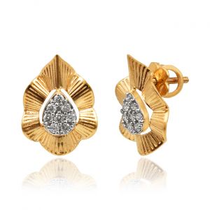 Blade Diamond Earring