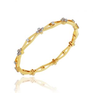 Courteous Diamond Bangle