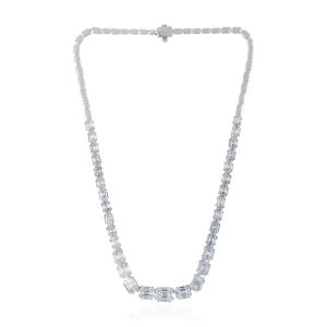 18Kt White Gold Emerald Cut Diamond Necklace