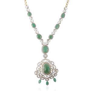 18Kt Gold With Polki & Emerald Beaded Pendant Necklace Set