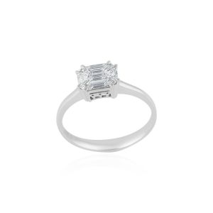18Kt White Gold with Emerald Cut Diamond Ring