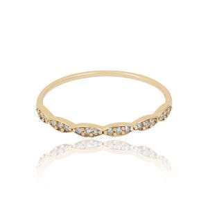 Simplistic Diamond Ring