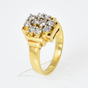 Charming Wedding Diamond Ring